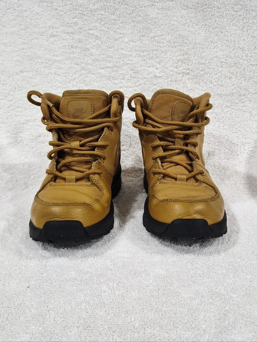 Nike Manoa LTR Boots Boys, Size 2Y, Wheat/Black, BQ5373-700